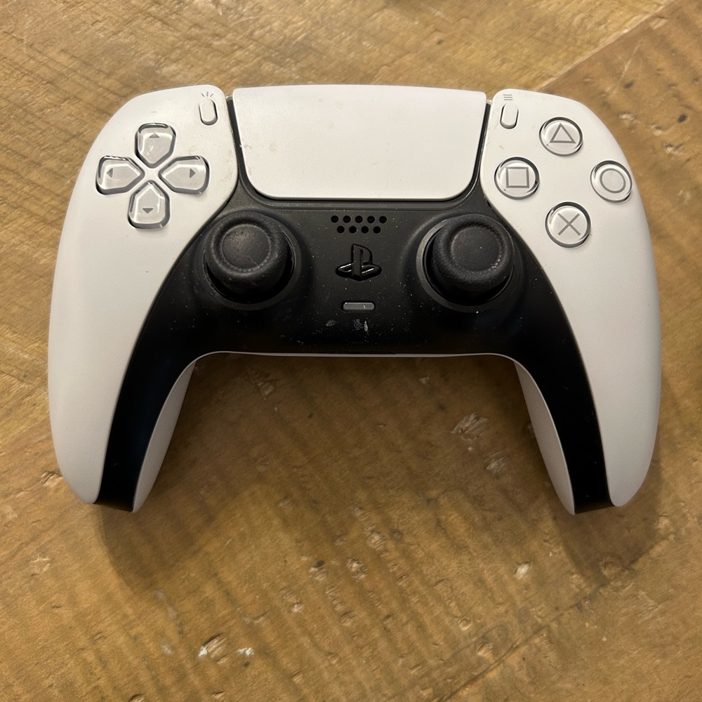 PlayStation controller for parts or repair only